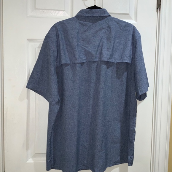 Guy Harvey Mens blue Short Sleeve Button Up Fishing Shirt sz L vented back - Picture 5 of 6